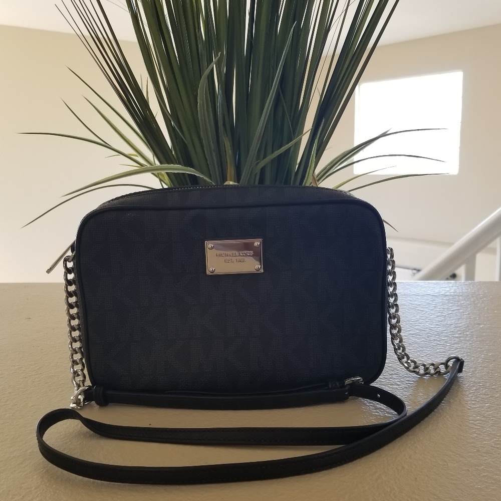 Michael Kors crossbody